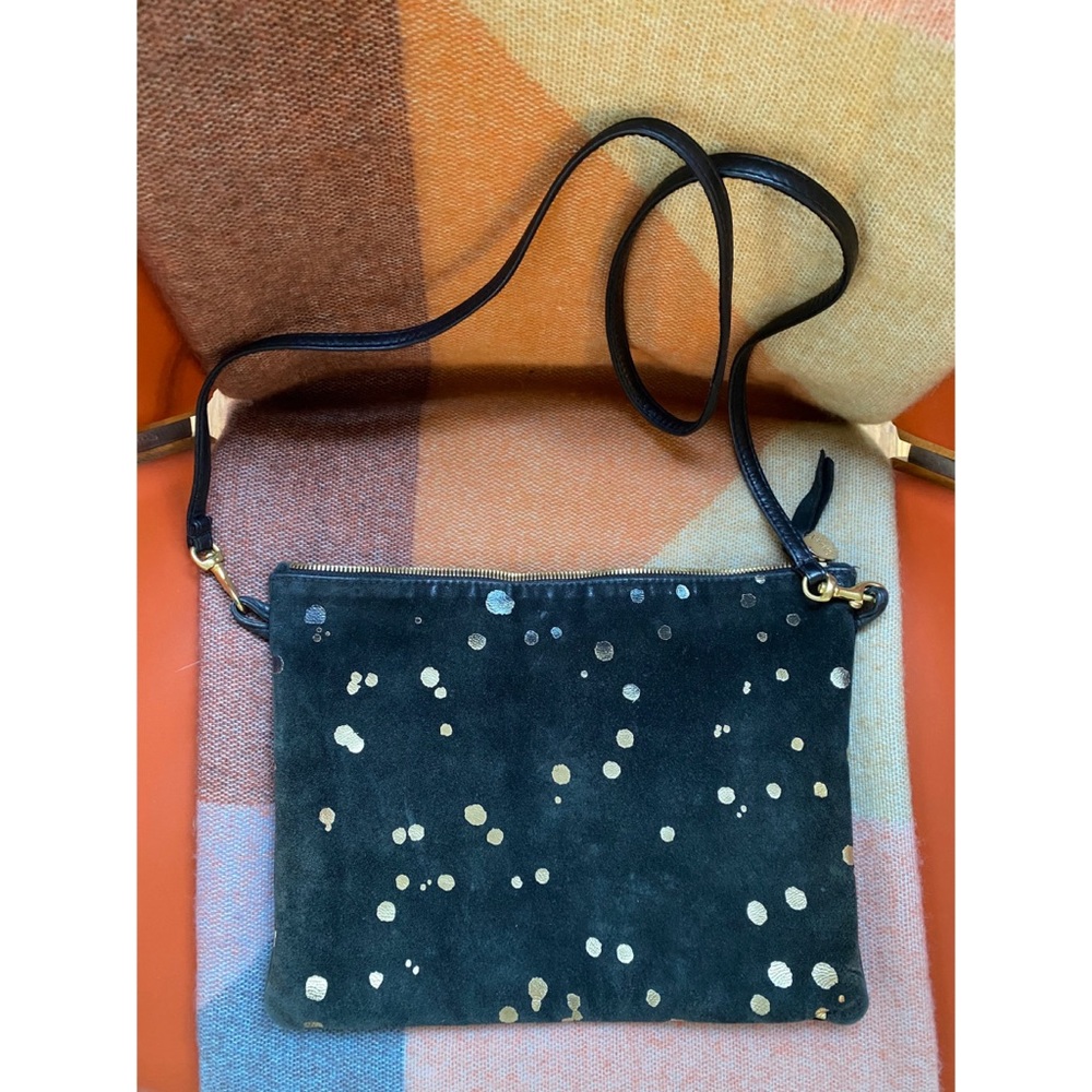Claire V cross body bag black / gold